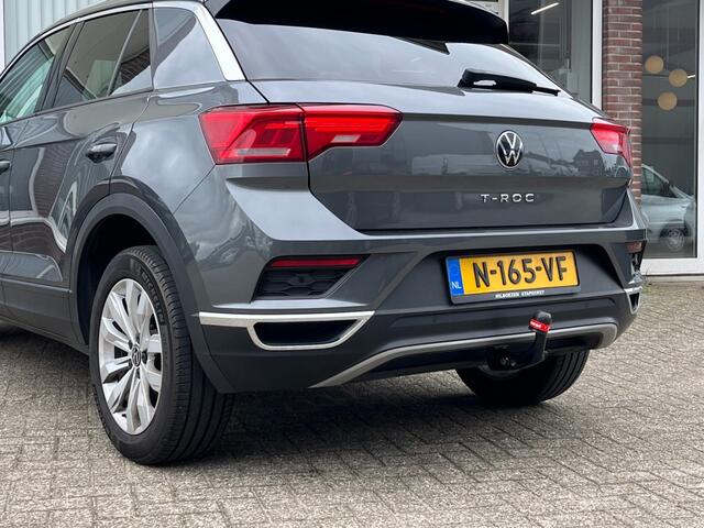Volkswagen T-Roc 1.0 TSI Style Business I Camera I Afn. Trekhaak I Carplay I Elek. Achterklep