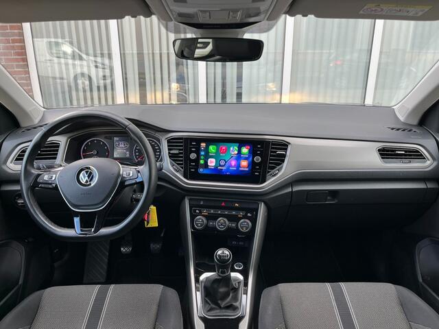 Volkswagen T-Roc 1.0 TSI Style Business I Camera I Afn. Trekhaak I Carplay I Elek. Achterklep
