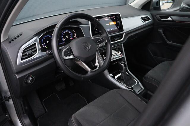 Volkswagen T-Roc 1.5 TSI Style | Camera | ACC | DAB | Fabrieksgarantie |