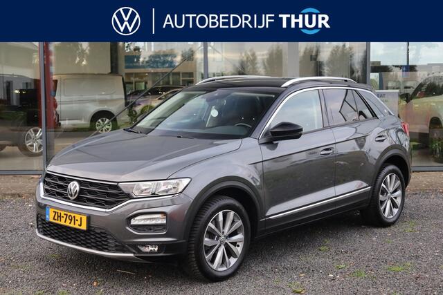 Volkswagen T-Roc 1.0 TSI Style 85KW/115PK, Navigatie, Activ info display, Chrome dakrail, clima, led achterlichten, winterpakket, stoelverwarming, 17" lmv
