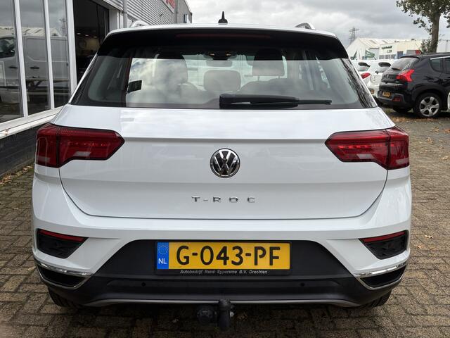 Volkswagen T-Roc 1.5 TSI Style Business | Automaat | Trekhaak | Virtual Cockpit | Topstaat!