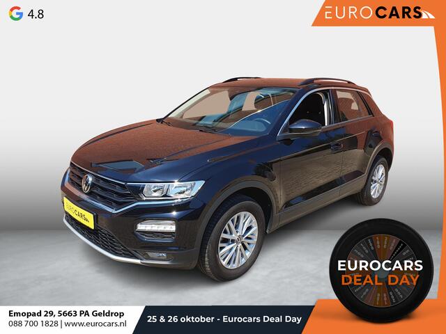 Volkswagen T-Roc 1.5 TSI 150pk DSG Style Team Navigatie Apple Carplay/Android Auto Camera Adaptive Cruise Control Elektrische achterklep Stoel-en stuurverwarming Climate Control