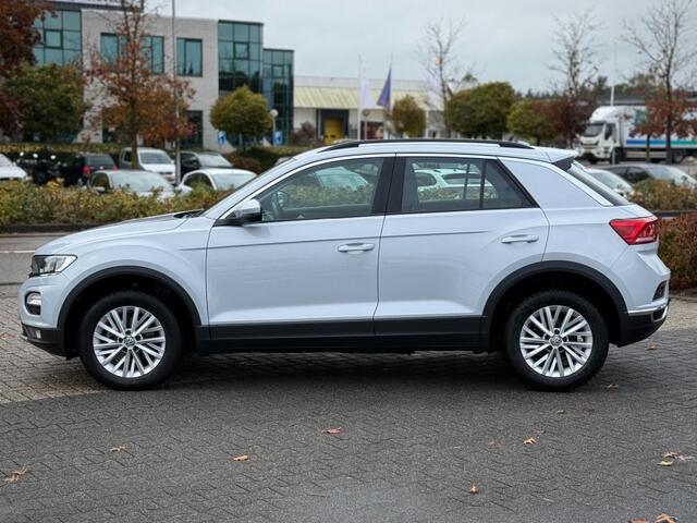 Volkswagen T-Roc 1.5 TSI DSG STYLE TREKHAAK 1500KG