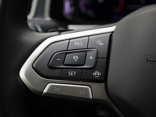 Volkswagen T-Roc 1.5TSI/150PK Style DSG · Navigatie · Apple/Android · Trekhaak · Stoelverwarming · Garantie tot januari 2027