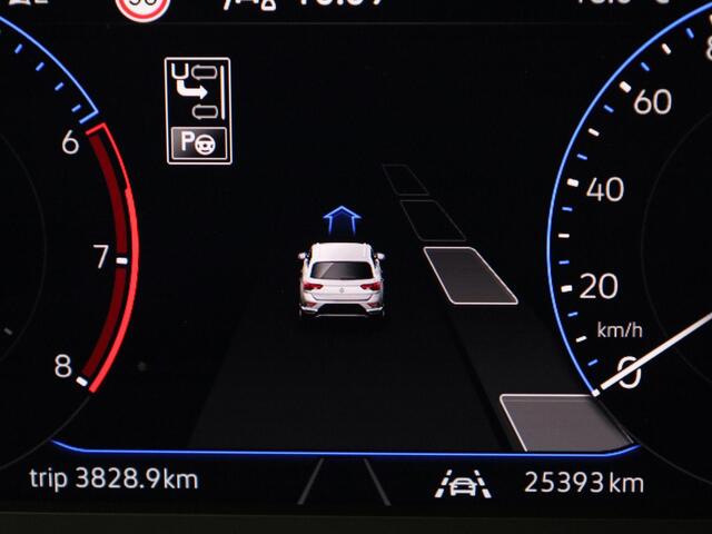 Volkswagen T-Roc 1.5TSI/150PK Style DSG · Navigatie · Apple/Android · Trekhaak · Stoelverwarming · Garantie tot januari 2027