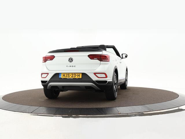 Volkswagen T-Roc Cabrio Style 1.0 115 pk Cabriolet 6 versn. Hand · Black style pakket · Comfort pakket · Multimedia pakket · Prijs is incl Inruilbonus . MEGA SALE