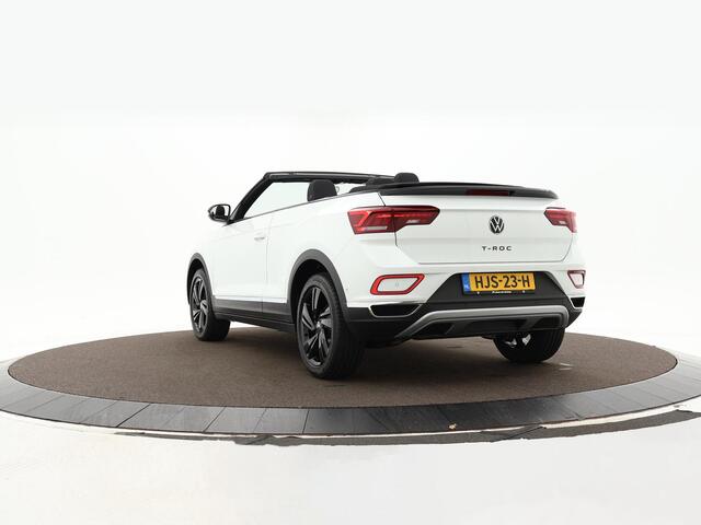 Volkswagen T-Roc Cabrio Style 1.0 115 pk Cabriolet 6 versn. Hand · Black style pakket · Comfort pakket · Multimedia pakket · Prijs is incl Inruilbonus . MEGA SALE