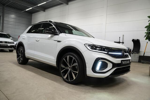 Volkswagen T-Roc 1.5 TSI R-Line * IQ Light - Camera - Keyless - 19" - ACC *