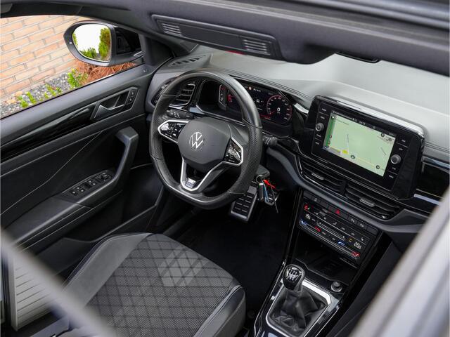 Volkswagen T-Roc 1.5 TSI 3X R-LINE PANODAK CAMERA NAVI LED DIGi-DASH 18INCH.LMV BLACK-LINE PARKASSIST PDC