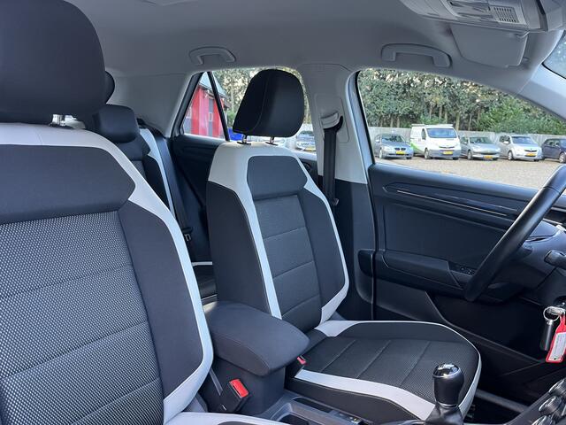 Volkswagen T-Roc 1.5 TSI Sport Orig. Nederlands/Dealer Onderhouden