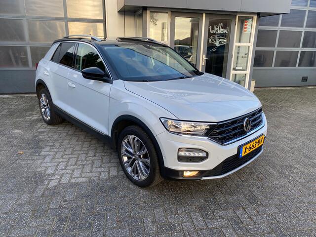 Volkswagen T-Roc 1.5 TSI Sport Business R
