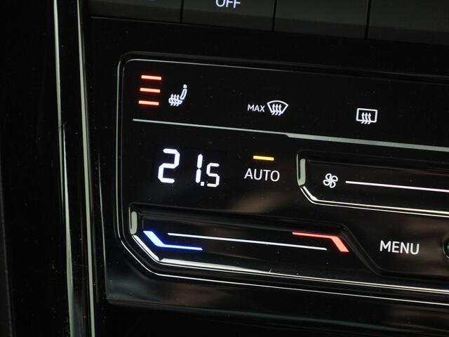 Volkswagen T-Roc Cabrio 1.5TSI/150PK DSG R-Line · Navigatie · Side Assist · Apple Car Play · Stoelverwarming ·