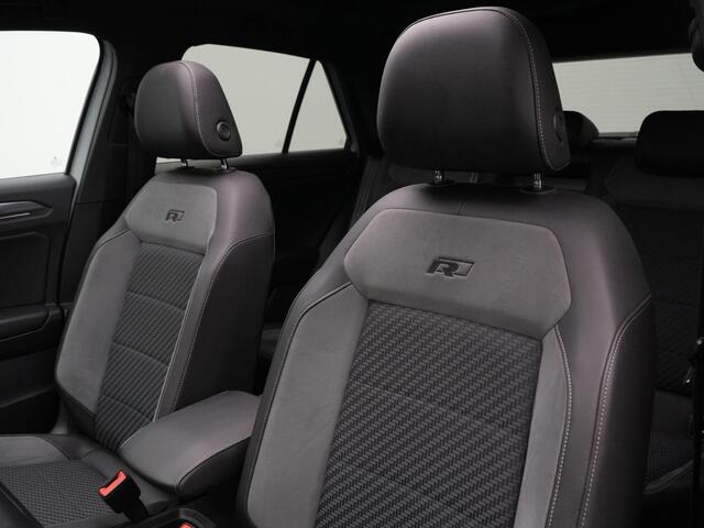 Volkswagen T-Roc 1.5 TSI 150 pk DSG Sport Business R / R-Line | Panoramadak | Trekhaak | Achteruitrijcamera | Stoelverwarming | Navigatie