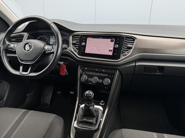 Volkswagen T-Roc 1.5 TSI Style Apple Carplay/Dealer/Camera.