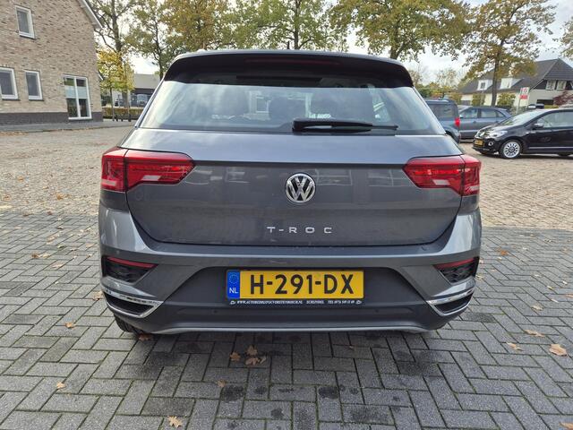 Volkswagen T-Roc 1.5 TSI Style Business