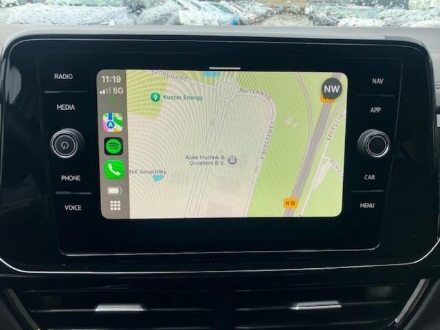 Volkswagen T-Roc 1.5 TSI 150 pk Style - Apple-Android - camera - stoelverwarming