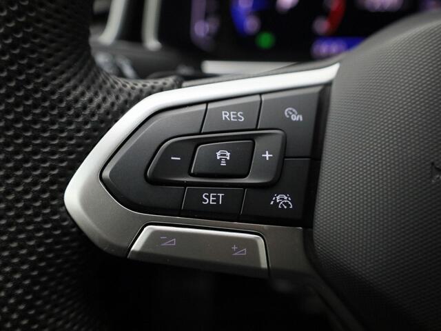 Volkswagen T-Roc 1.5TSI/150PK R-Line DSG · Apple /Android Car Play · Camera + Parkeersensoren · Stoelverwarming · Garantie t/m 26-03-2027 of 100.000km