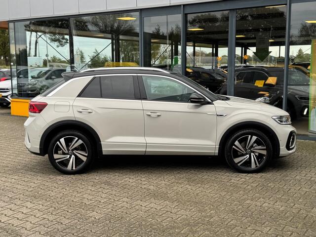 Volkswagen T-Roc 1.5 TSI R-Line - adaptive cruise - IQLight - camera