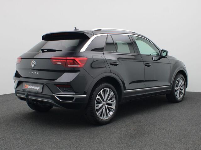Volkswagen T-Roc 1.5 TSI Sport 150PK DSG keyless, active info display, dodehoek detectie, 18" lichtmetalen velgen, achteruitrijcamera, adaptieve cruise control, stoelverwarming, trekhaak
