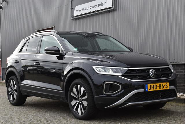 Volkswagen T-Roc 1.0 TSI Edition Adaptive cruise, Carplay, Stoelverwarming, Navi,