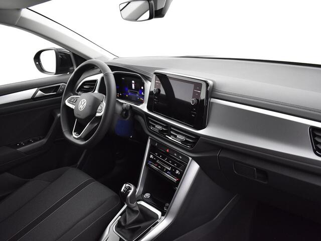 Volkswagen T-Roc Life Edition 1.0 TSI 116 pk 6 versn. Hand · Private lease ¤ 498 per maand · MEGA Sale · INCL INRUILBONUS 29.900!!!!