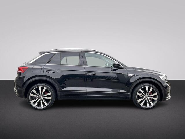 Volkswagen T-Roc 1.5 TSI Sport Business R | 2x R-line | Virtual Cockpit | Panoramadak | Achteruitrijcamera | Keyless | Carplay |