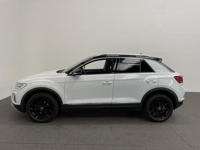 Volkswagen T-Roc 1.5 TSI DSG Style Demo Navigatie Apple Carplay / Android Auto Climate Control Led Digitale Cockpit Adaptive Cruise Control Trekhaak
