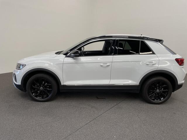 Volkswagen T-Roc 1.5 TSI DSG Style Demo Navigatie Apple Carplay / Android Auto Climate Control Led Digitale Cockpit Adaptive Cruise Control Trekhaak