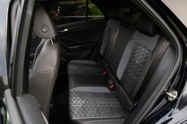 Volkswagen T-Roc 1.5 TSI R-Line Edition , Panoramadak, Adap. cruise,