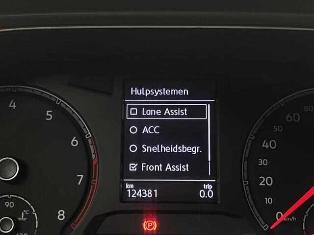 Volkswagen T-Roc 1.0 TSI Style | NAVI | TREKHAAK | ACC |