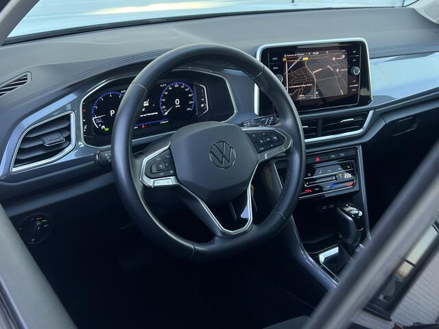 Volkswagen T-Roc 1.5 TSI Style | Trekhaak | ACC | IQ Light | CarPlay | DAB+ | ErgoActive