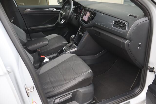Volkswagen T-Roc 1.5 TSI R-Line Sport NL-Auto!! Pano I Elek.A-Klep I R.Line Int.