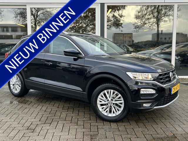 Volkswagen T-Roc 1.6 TDI Style 50% deal 9.475,- ACTIE Trekhaak / Airco / Cruise / Telefoon