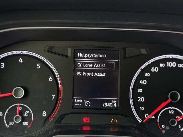 Volkswagen T-Roc 1.5 TSI Sport | ACC | Led Koplampen | Navigatie | Stoelverwarming | LM Velgen | RIJKLAAPRIJS INCL 12 MAANDEN GARANTIE EN BEURT