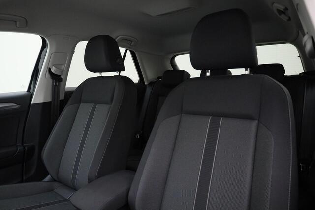 Volkswagen T-Roc 1.0TSI/116PK Life · Apple/Android · Parkeersensoren · LED · Garantie tot januari 2027