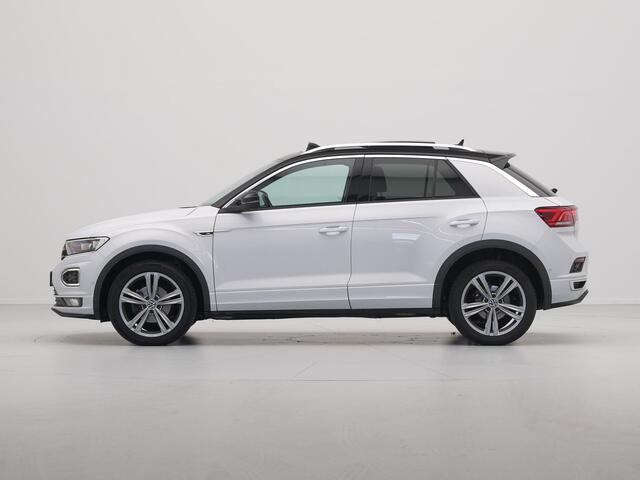 Volkswagen T-Roc 1.5 TSI 150pk DSG Sport Business R Panorama Camera Acc Side/Laneassist Carplay Beats