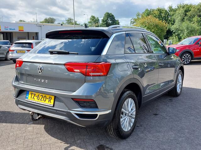 Volkswagen T-Roc 1.0 TSI 116pk Style Executive | Origineel NL | Navi | Clima | Adap.Cruise | Pdc V+A | Rijstrook+Licht+Regensensor | Privacy Glass | Mistlampen | 16''lm
