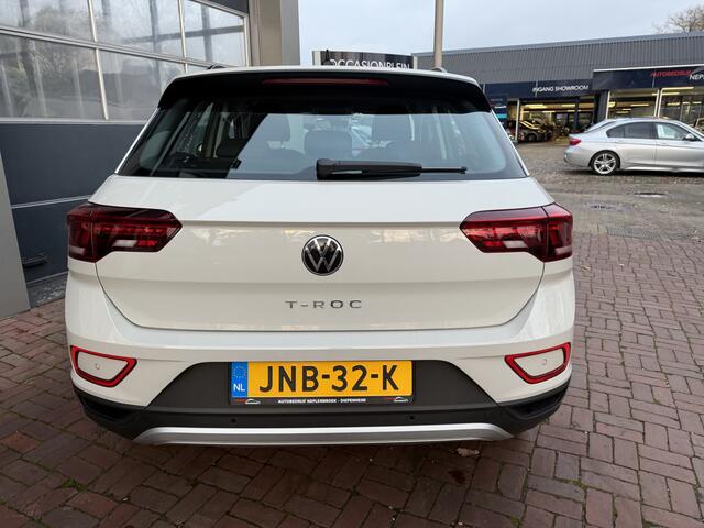 Volkswagen T-Roc Life 1e eigen 150pk Ascot grijs (krijt kleur)