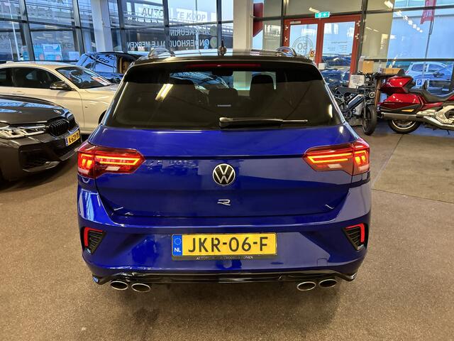 Volkswagen T-Roc 2.0 TSI 4Motion R 300PK | Facelift | Digital dashboard | Keyless | Adaptieve cruise control | Adaptief onderstel | Achteruitrijcamera | Apple carplay | Climate control | Stoelverwarming | Navigatie | Elek. inklapbare spiegels