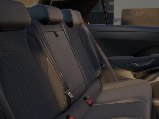 Volkswagen T-Roc R-Line First Edition 1.5 eTSI 150 PK 7 versn. DSG · Assistance Pakket · Black Style Pakket · Multimedia Pakket · Panoramaschuif-kanteldak ·