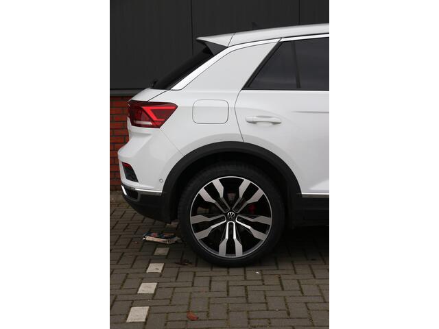 Volkswagen T-Roc 2.0 TSI 4Motion Sport Automaat | camera | digital dash |