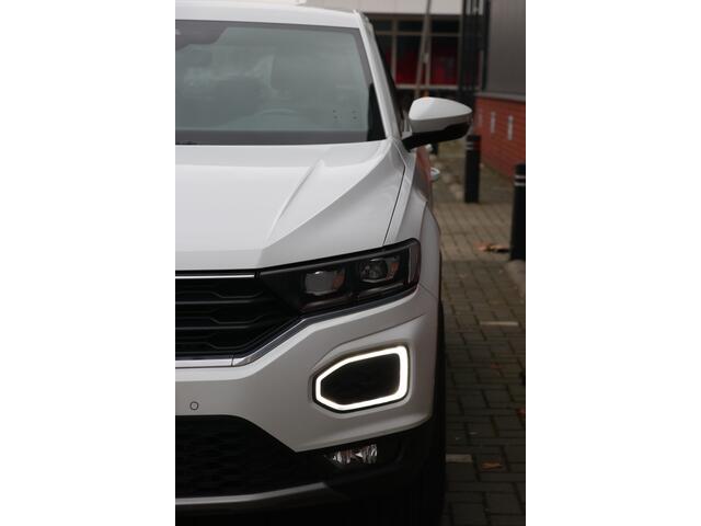 Volkswagen T-Roc 2.0 TSI 4Motion Sport Automaat | camera | digital dash |