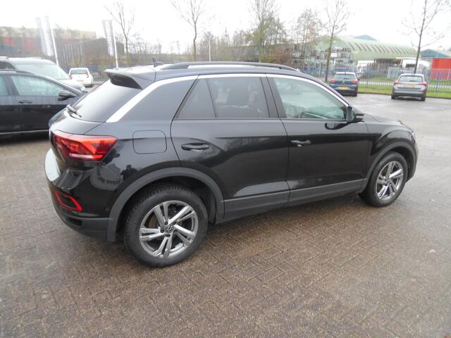 Volkswagen T-Roc 1.0 TSI Life 75 Edition