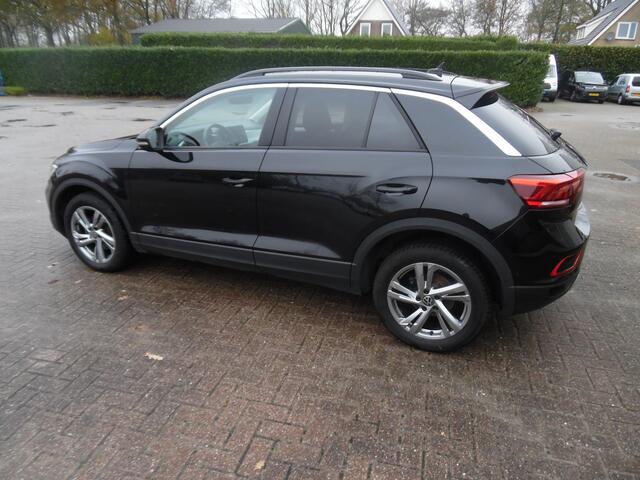 Volkswagen T-Roc 1.0 TSI Life 75 Edition