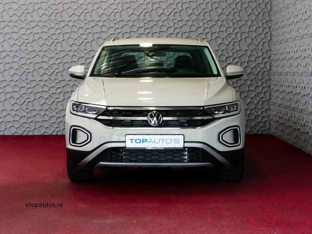 Volkswagen T-Roc 1.5 TSI 150PK STYLE PLUS ALCANTARA IQ. ELEK.KLEP ADAP.CRUISE VIR.COCKPIT CAMERA STOEL/STUUR VERW. 17''LMV 06/2024