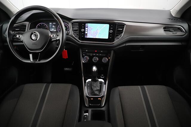 Volkswagen T-Roc 1.5 TSI Style 150PK Automaat Trekhaak Carplay/AndroidNavigatie Achteruitrijcamera Airco Adaptive Cruise Control Lane Assist