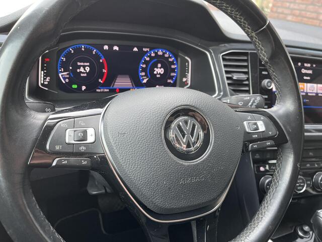 Volkswagen T-Roc 1.5 TSI Sport VIRTUAL DASBOARD | LED | TREKHAAK | ELEC. A. KLEP | ADAPTIVE CRUISE CONTROL | CAMERA | APPLE/ANDROID CARPLAY