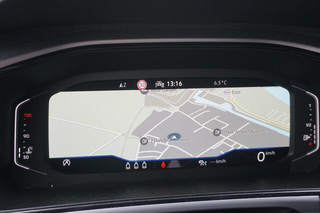 Volkswagen T-Roc 1.0 TSI FACELIFT | CAMERA | STOELVERW. | ACC | VIRTUAL COCKPIT |