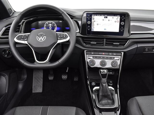 Volkswagen T-Roc Cabrio Style 1.0 115 pk Cabriolet 6 versn. Hand · Black style pakket · Comfort pakket · Multimedia pakket ·