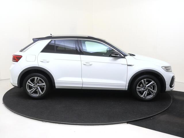 Volkswagen T-Roc 1.5 TSI R-Line | Trekhaak | Parkeerassistent | Adaptieve cruise control | Navigatie | Stoelverwarming | Achteruitrijcamera | LED Plus verlichting |